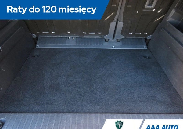 Peugeot Rifter cena 56000 przebieg: 155269, rok produkcji 2019 z Sędziszów Małopolski małe 211